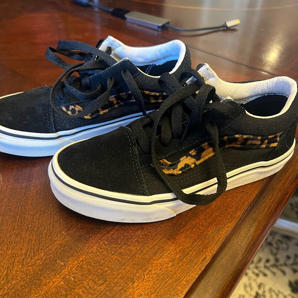 Vans girls size 1.5, like new